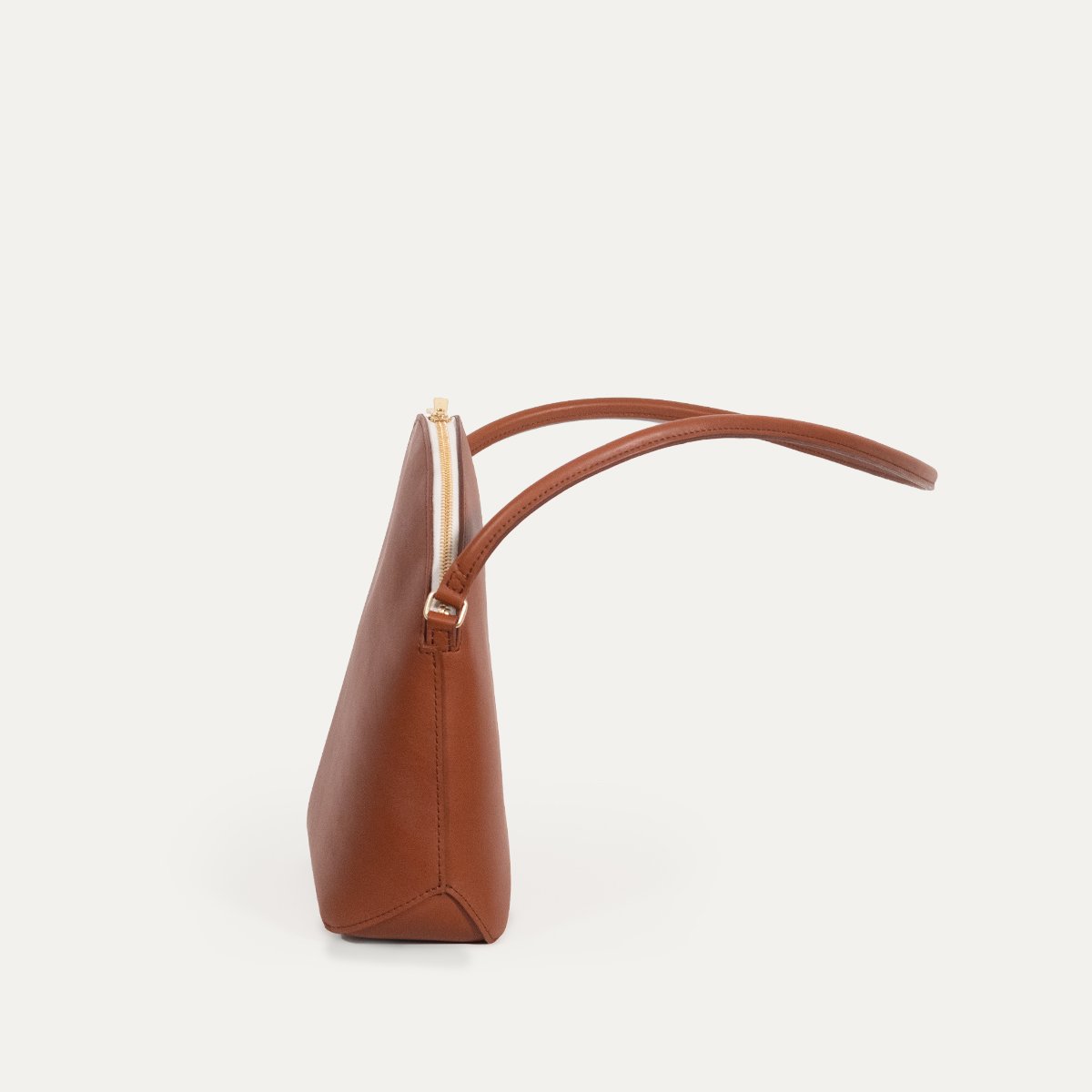 Sac Dionaea Épaule INER en cuir de veau fauve, vue de profil