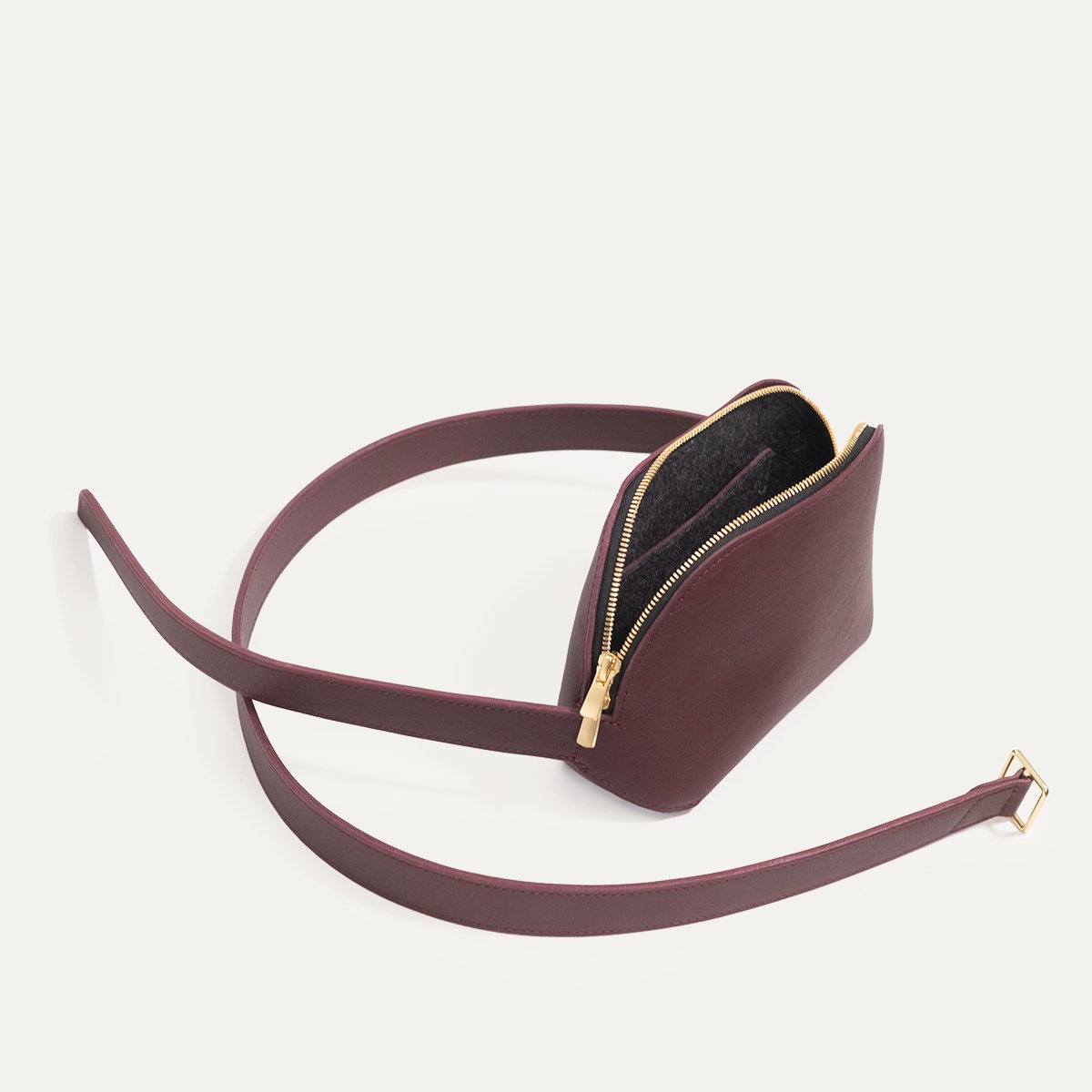 Sac ceinture Diastole lie de vin ouvert avec pochette intérieure